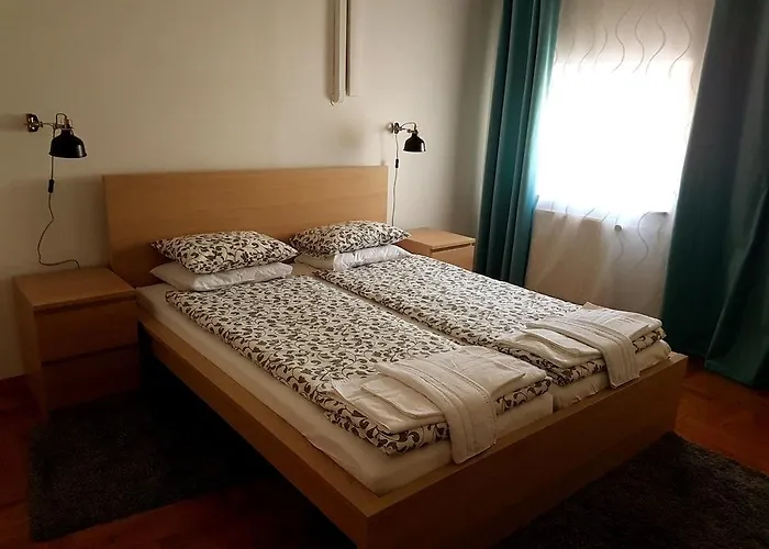 ゲストハウス スタリ ティスラー