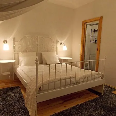 Stari Tisler 3* Ljubljana
