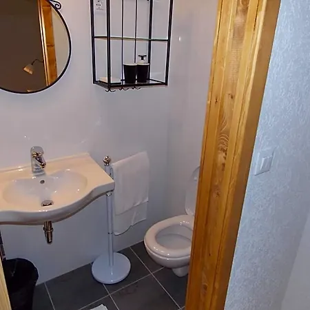 Stari Tisler Gostinjska kuća 3*