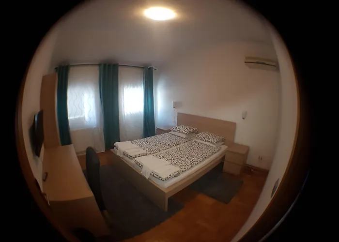 Stari Tisler Hiša za goste 3*